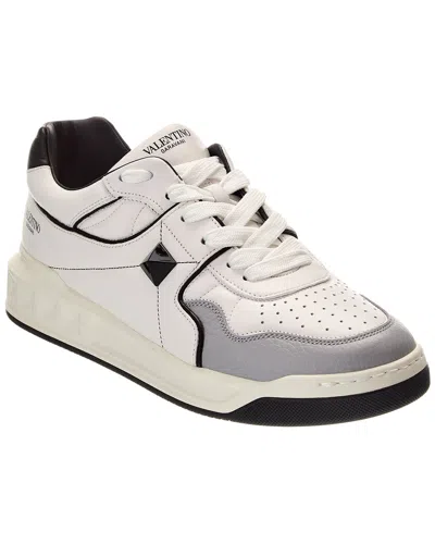 VALENTINO GARAVANI VALENTINO ONE STUD LEATHER SNEAKER