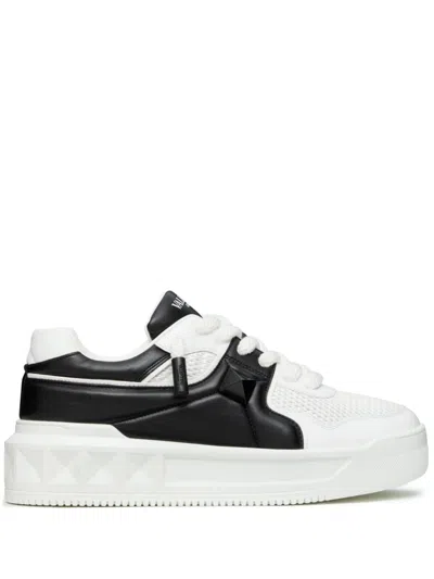 VALENTINO GARAVANI ONE STUD LEATHER SNEAKERS