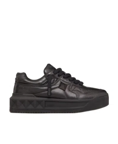 VALENTINO GARAVANI VALENTINO GARAVANI ONE STUD LACE-UP SNEAKERS