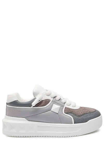 Valentino Garavani Valentino One Stud Panelled Leather Sneakers In Grey