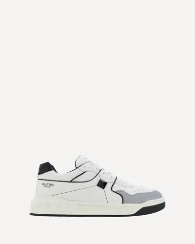 VALENTINO GARAVANI ONE STUD SNEAKERS