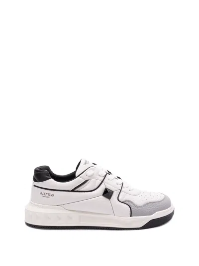 VALENTINO GARAVANI `ONE STUD` SNEAKERS