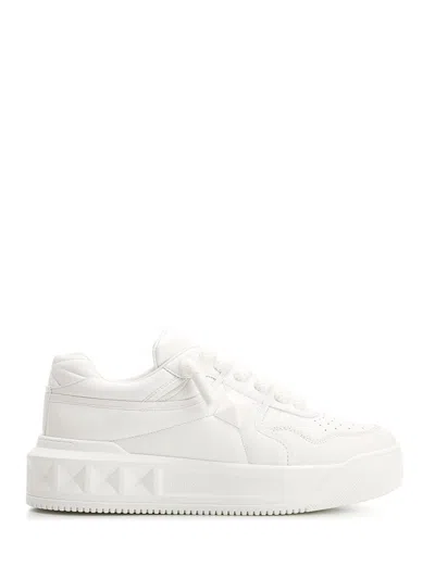 VALENTINO GARAVANI ONE STUD XL LOW-TOP SNEAKER