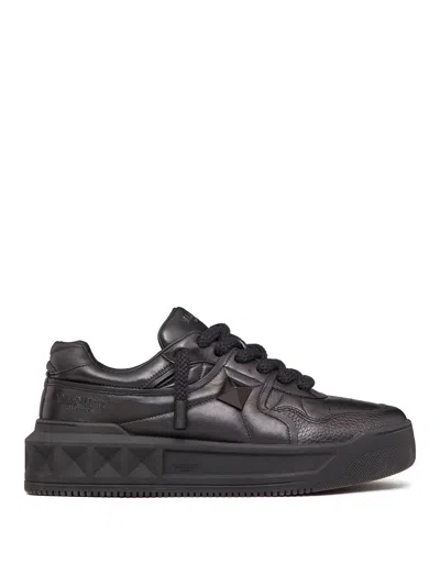 Valentino Garavani One Stud Xl Leather Low-top Sneakers In Black