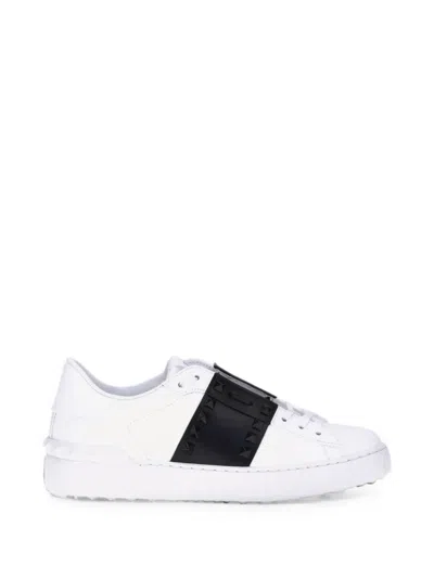 Valentino Garavani Sneakers Contrasting Panel Rubber Sole Studs In White