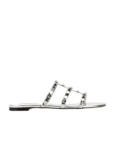 Valentino Garavani Open Toe Flat Sandals In White