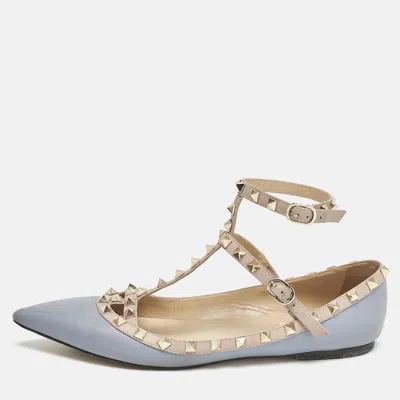 Pre-owned Valentino Garavani Pale Blue/beige Leather Rockstud Caged Pointed Toe Ballet Flats Size 41