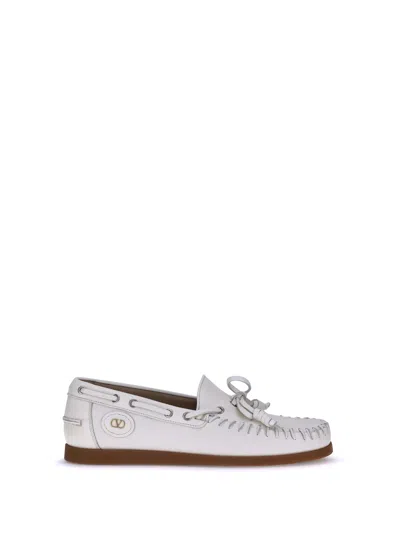 Valentino Garavani Palm Avenue Boat Loafers In White