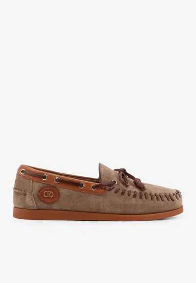 Valentino Garavani Palm Avenue Crust Leather Boat Shoes In Brown