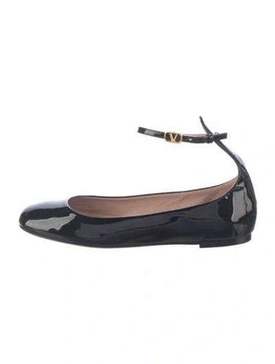 Pre-owned Valentino Garavani Patent Leather Ballet Flats In Black