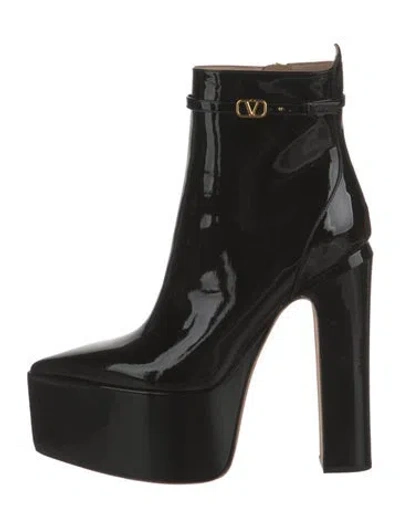 Pre-owned Valentino Garavani Patent Leather Boots In Black