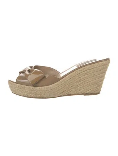 Pre-owned Valentino Garavani Patent Leather Bow Accents Espadrilles In Neutral