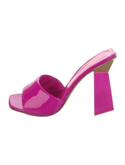 Pre-owned Valentino Garavani Patent Leather Cutout Accent Slides In Pink