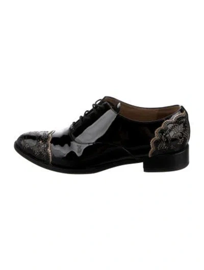 Pre-owned Valentino Garavani Patent Leather Oxfords In Black