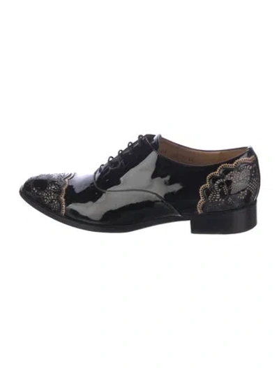 Pre-owned Valentino Garavani Patent Leather Oxfords In Black