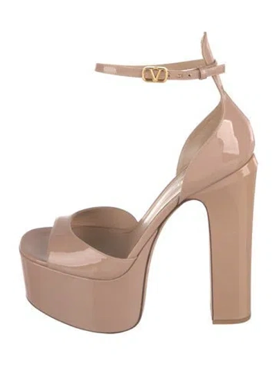Pre-owned Valentino Garavani Patent Leather Sandals In Neutral