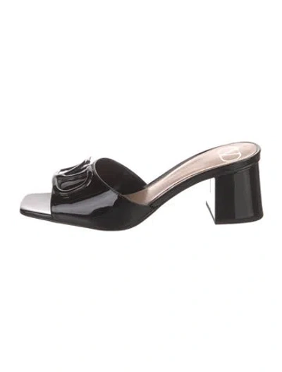 Pre-owned Valentino Garavani Patent Leather Slides W/ Tags In Black