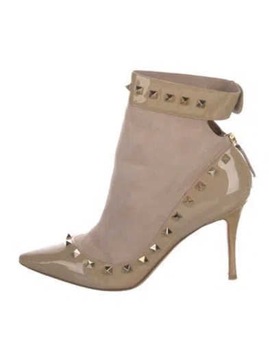 Pre-owned Valentino Garavani Patent Leather Studded Accents Boots In Neutral