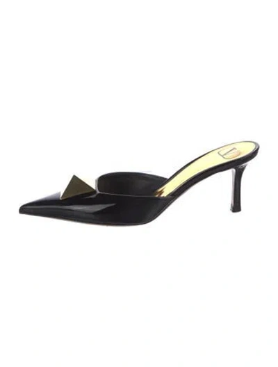Pre-owned Valentino Garavani Patent Leather Studded Accents Mules In Black