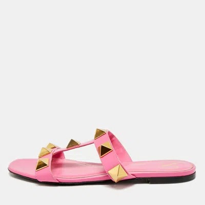 Pre-owned Valentino Garavani Pink Leather Roman Stud Flat Slides Size 39
