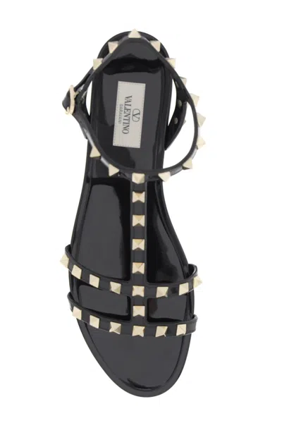 Valentino Garavani Platinum-studded Rubber Sandals For The Fashion-forward Woman In Black