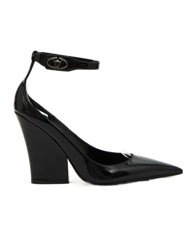 VALENTINO GARAVANI VALENTINO LOGO PLAQUE POINTED TOE PUMPS