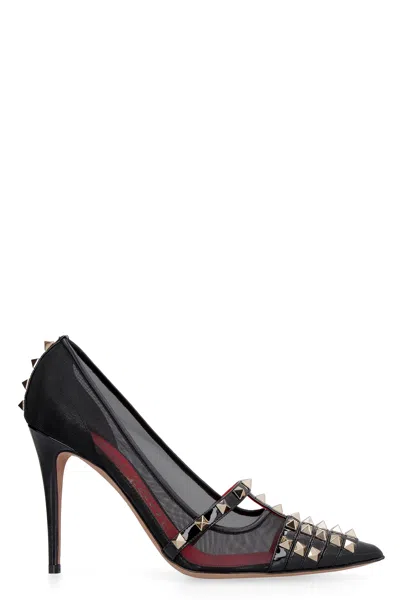 Valentino Garavani Pointy-toe Pumps In Black