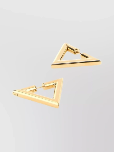 Valentino Garavani Polished Geometric V Earrings In Cream