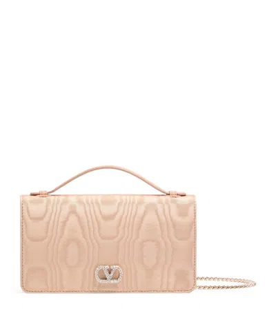Valentino Garavani Printed Chain Wallet In Gold