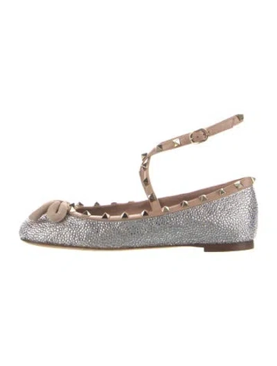 Pre-owned Valentino Garavani Printed Mary Jane Flats In Silver