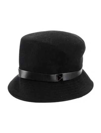 Pre-owned Valentino Garavani Rabbit Hair Felted, Rock Stud Accent, Leather Trim Bucket Hat In Black