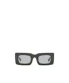 Valentino Rectangular Frame Sunglasses In Black