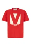 Valentino Crewneck Graphic Print T-shirt Logo In Rosso