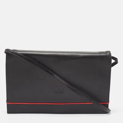 Valentino Garavani /red Leather Logo Embossed Oversized Clutch Bag In Black