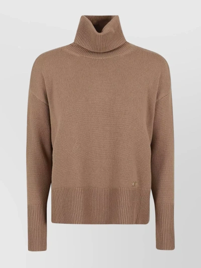 Valentino Ribbed Cashmere Turtleneck Sweater In Beige