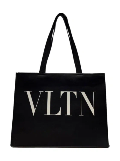 Valentino Garavani Rigid Black Shopper