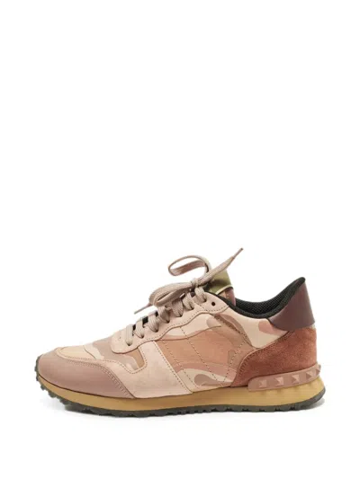 Pre-owned Valentino Garavani Rockrunner Camouflage Lace Up Sneakers In Pink