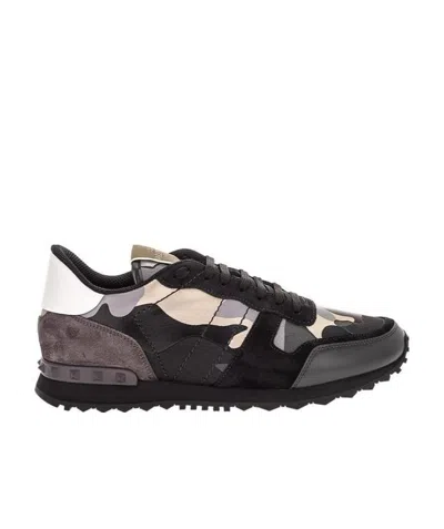 Valentino Garavani Rockrunner Camouflage Sneakers In Black