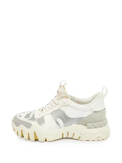 Pre-owned Valentino Garavani Rockrunner Camouflage Sneakers In Neutral