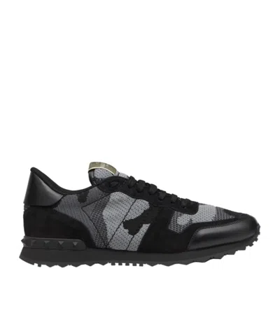VALENTINO GARAVANI VALENTINO	GARAVANI ROCKRUNNER CAMOUFLAGE LACE-UP SNEAKERS