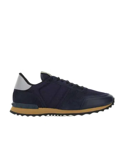 Valentino Garavani Rockrunner Low-top Sneakers In Black