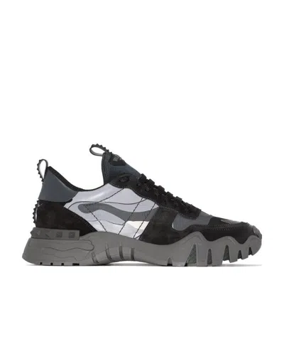 Valentino Garavani Rockrunner Plus Camouflage Sneakers In Black