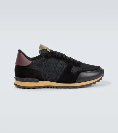 Valentino Garavani Rockrunner Sneakers In Black