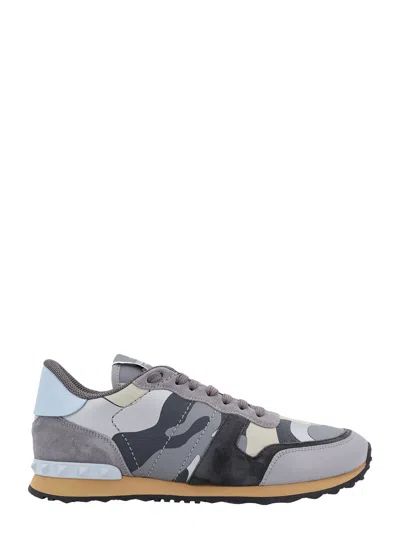 Valentino Garavani Rockrunner Camouflage Low-top Sneakers In Grey