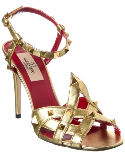 Valentino Garavani Valentino Rockstud 100 Leather Sandal In Gold