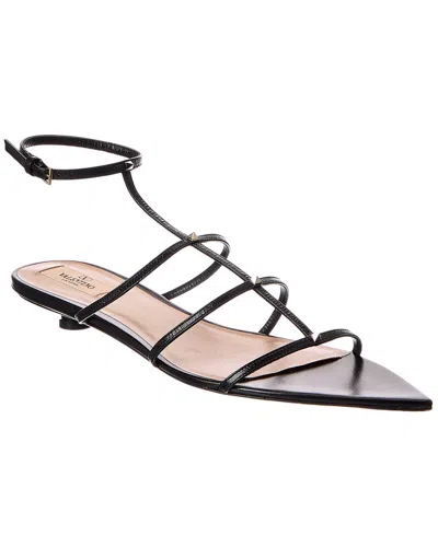 Valentino Garavani Valentino Rockstud 20 Leather Pump In Black