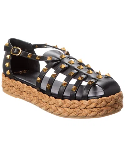 Valentino Garavani Valentino Rockstud 30 Leather Platform Sandal In Black