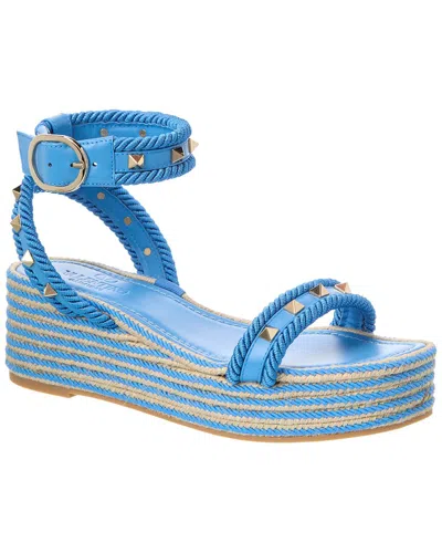 Valentino Garavani Valentino Rockstud 45 Leather Wedge Sandal In Blue