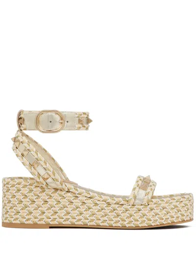 Valentino Garavani Rockstud 45mm Woven Sandals In Neutrals