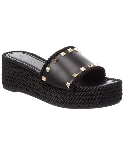 Valentino Garavani Valentino Rockstud 60 Leather Platform Sandal In Black